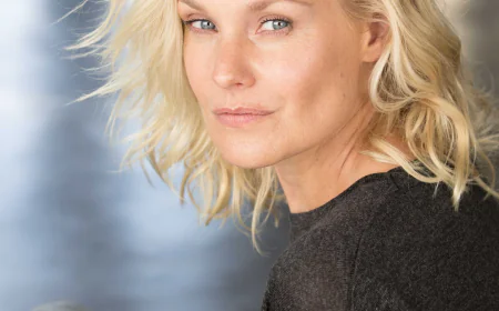 Laura Allen Net Worth, Relationships, Age/Birthdate & Birthday Facts