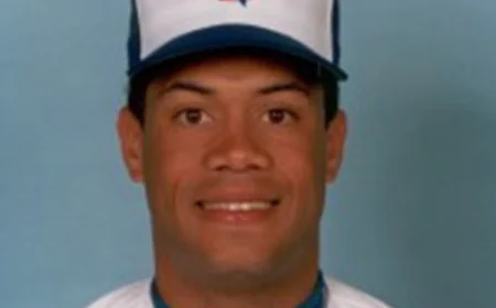 Roberto Alomar Net Worth, Relationships, Age/Birthdate & Birthday Facts