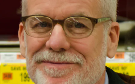 Chris Van Allsburg Net Worth, Relationships, Age/Birthdate & Birthday Facts