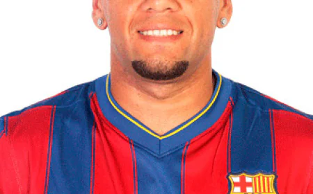 Dani Alves Net Worth, Relationships, Age/Birthdate & Birthday Facts