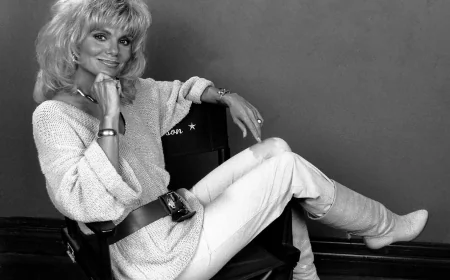 Loni Anderson Net Worth, Relationships, Age/Birthdate & Birthday Facts