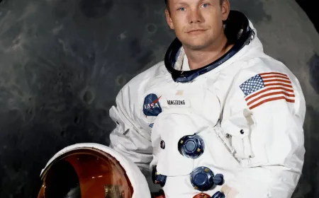 Neil Armstrong Net Worth, Relationships, Age/Birthdate & Birthday Facts