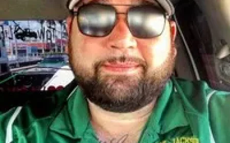 Robert Ashenoff Jr. Net Worth, Relationships, Age/Birthdate & Birthday Facts