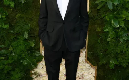 Tadanobu Asano Net Worth, Relationships, Age/Birthdate & Birthday Facts