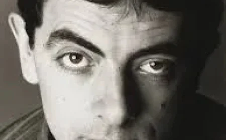 Rowan Atkinson Net Worth, Relationships, Age/Birthdate & Birthday Facts