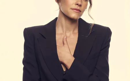 Sosie Bacon Net Worth, Relationships, Age/Birthdate & Birthday Facts