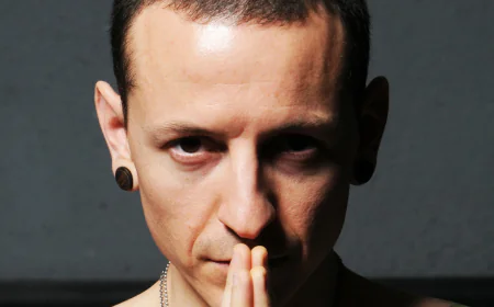 Chester Bennington Net Worth, Relationships, Age/Birthdate & Birthday Facts