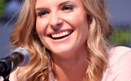 Viva Bianca Net Worth, Relationships, Age/Birthdate & Birthday