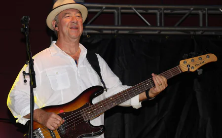 Stu Cook Net Worth, Relationships, Age/Birthdate & Birthday