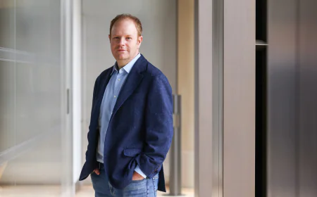 Parker Conrad Net Worth, Relationships, Age/Birthdate & Birthday