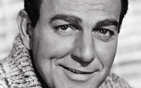 Mike Connors Net Worth, Relationships, Age/Birthdate & Birthday