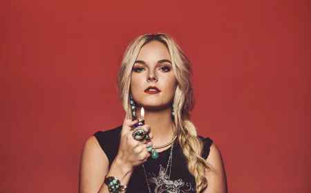 Karley Scott Collins Net Worth, Relationships, Age/Birthdate & Birthday