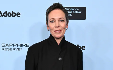Olivia Colman Net Worth, Relationships, Age/Birthdate & Birthday