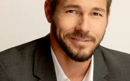 Scott Clifton Net Worth, Relationships, Age/Birthdate & Birthday