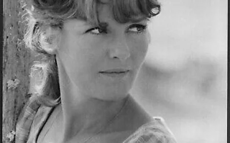 Petula Clark Net Worth, Relationships, Age/Birthdate & Birthday