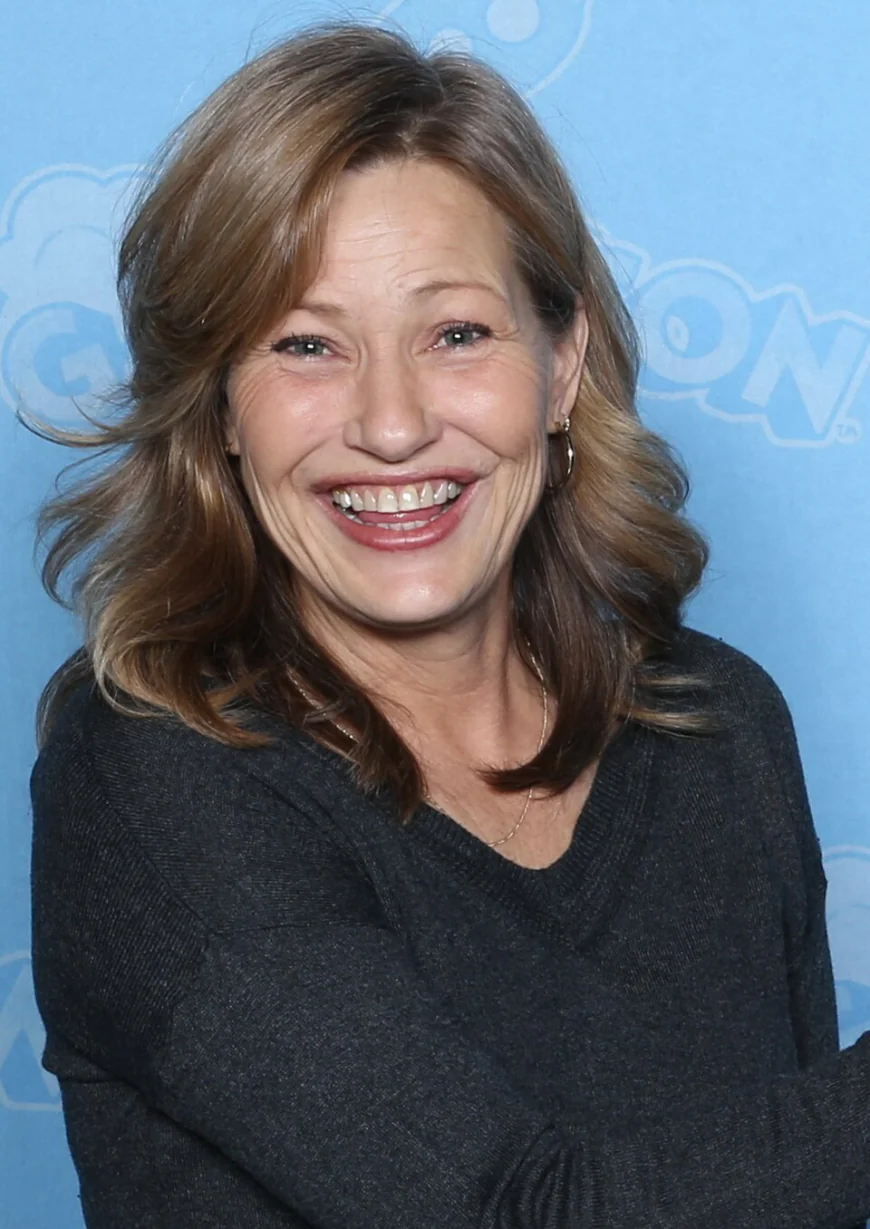 Joey Lauren Adams Net Worth, Relationships, Age/Birthdate & Birthday Facts