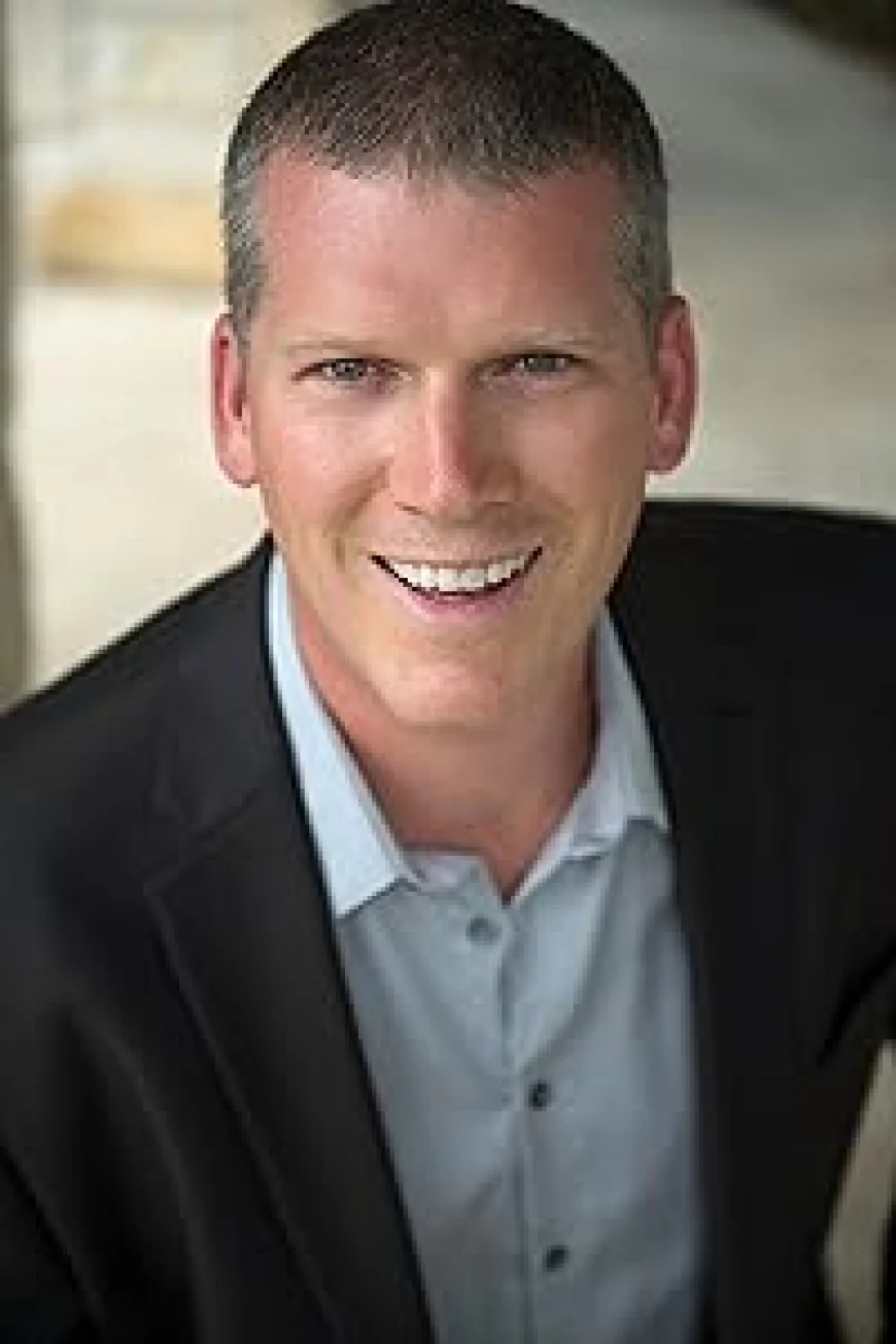 Mike Adams Net Worth, Relationships, Age/Birthdate & Birthday Facts