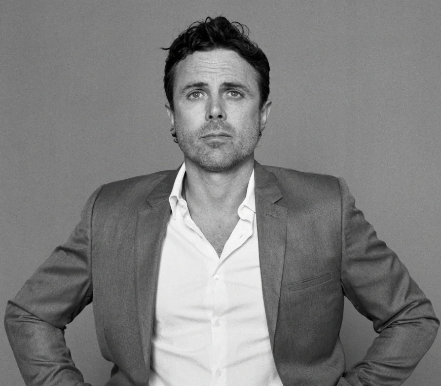 Casey Affleck Net Worth, Relationships, Age/Birthdate & Birthday Facts
