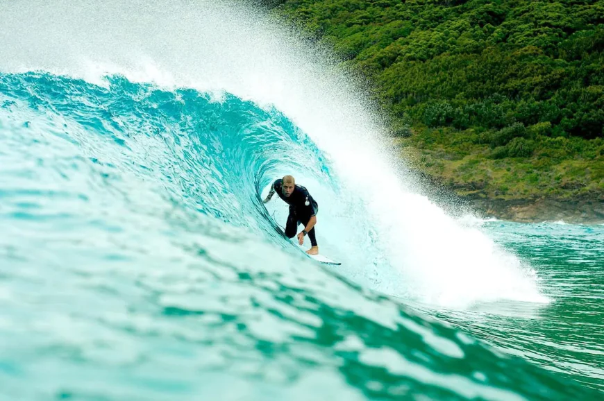 Mick Fanning Net Worth, Relationships, Age/Birthdate & Birthday Facts