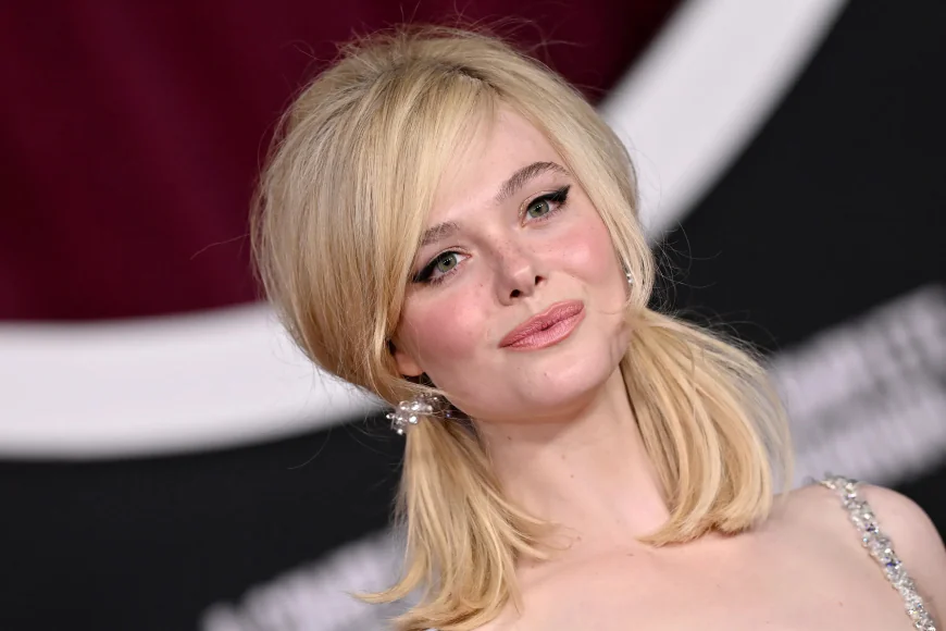 Elle Fanning Net Worth, Relationships, Age/Birthdate & Birthday Facts