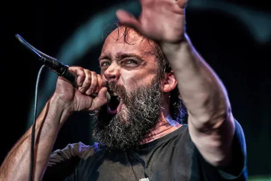 Neil Fallon Net Worth, Relationships, Age/Birthdate & Birthday Facts