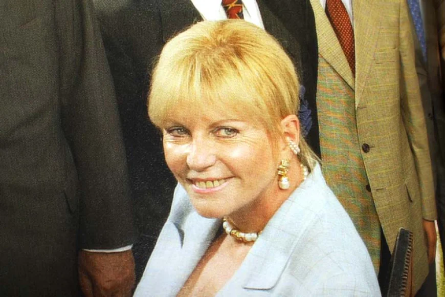 Maria Luisa Solari Falabella Net Worth, Relationships, Age/Birthdate & Birthday Facts