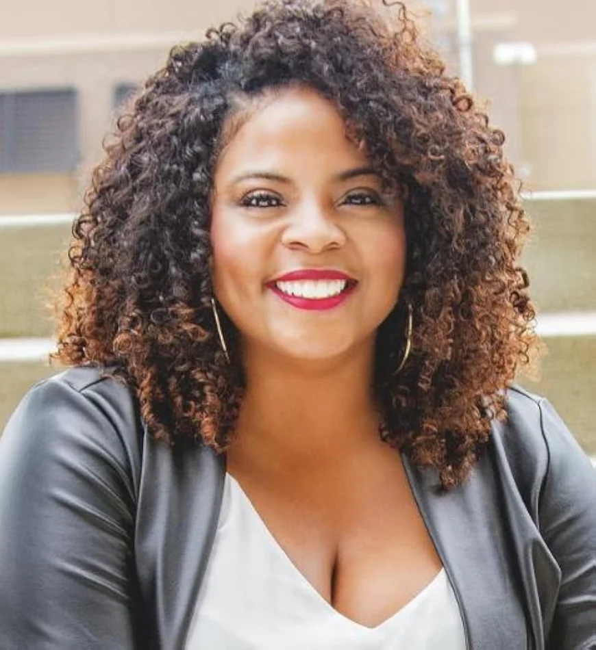 Brely Evans Net Worth, Relationships, Age/Birthdate & Birthday Facts