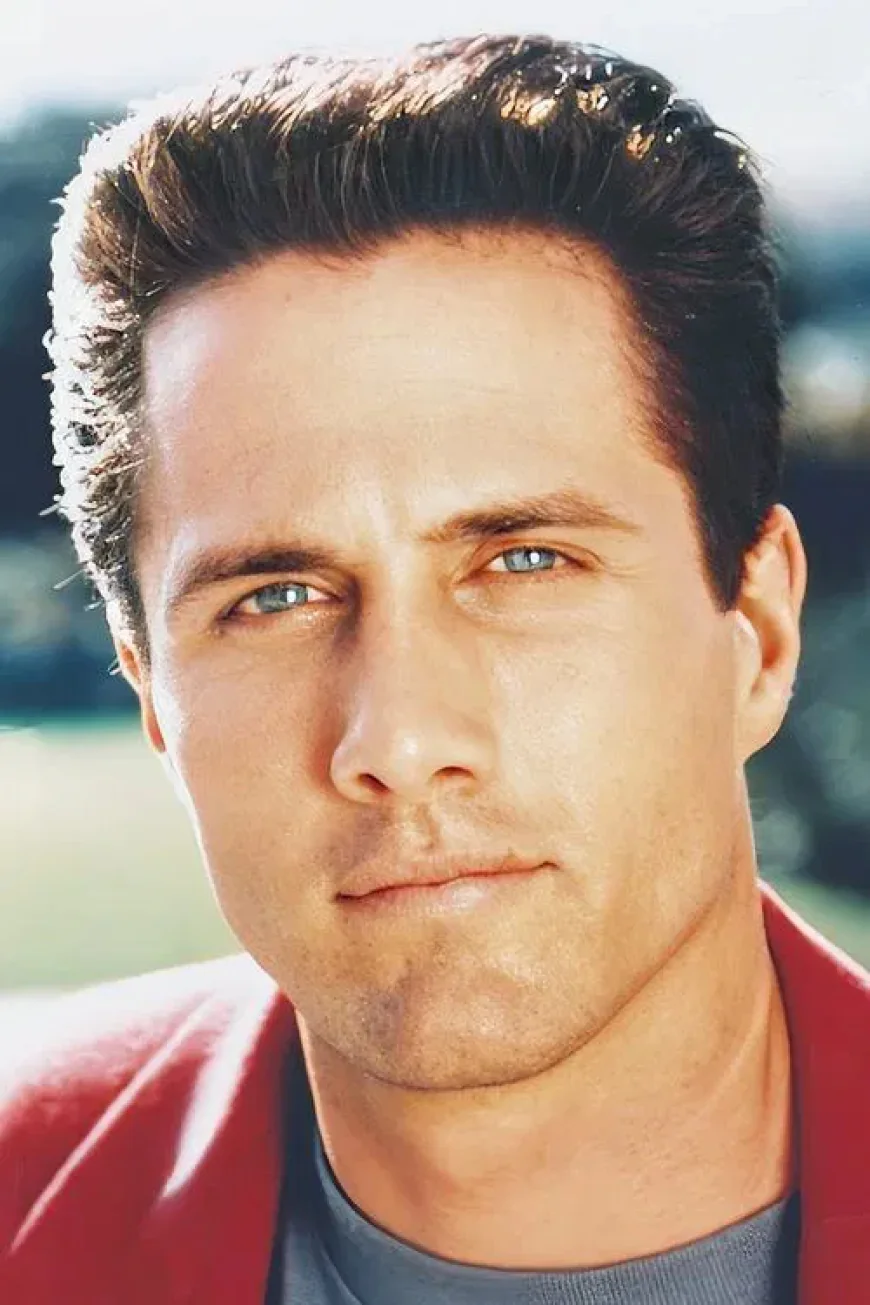 Rob Estes Net Worth, Relationships, Age/Birthdate & Birthday Facts