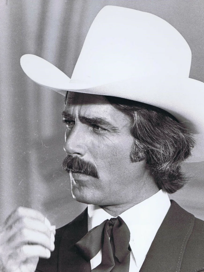 Sam Elliott Net Worth, Relationships, Age/Birthdate & Birthday Facts
