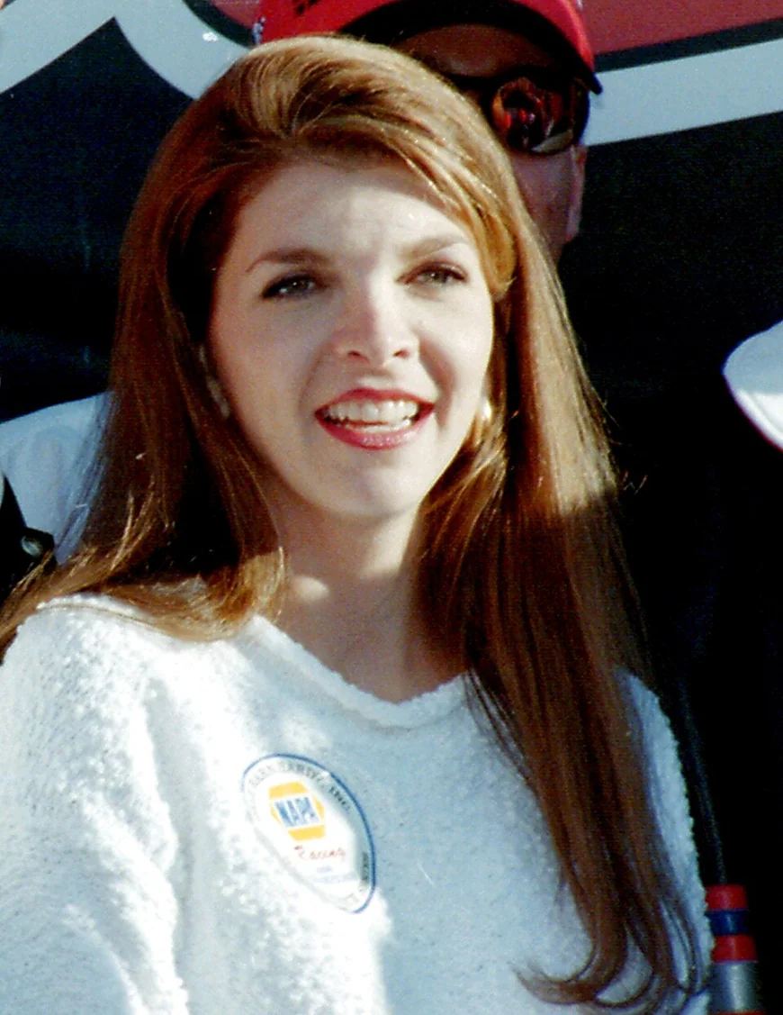 Teresa Earnhardt Net Worth, Relationships, Age/Birthdate & Birthday Facts