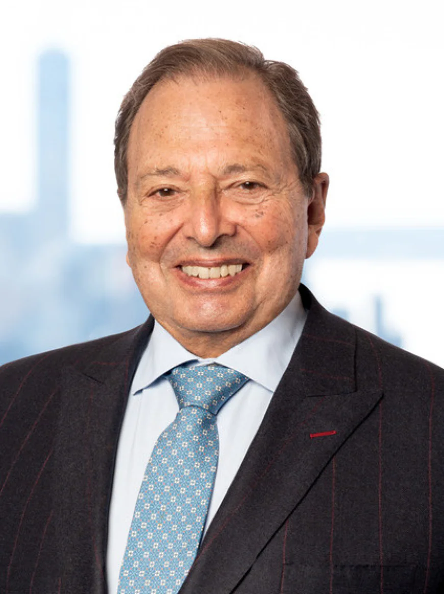 Douglas Durst Net Worth, Relationships, Age/Birthdate & Birthday Facts