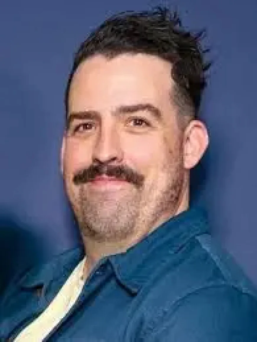 Adam Dunn Net Worth, Relationships, Age/Birthdate & Birthday Facts