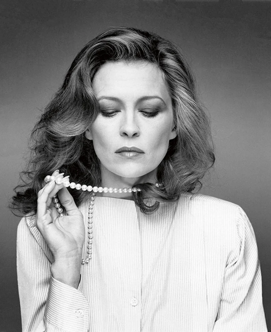 Faye Dunaway Net Worth, Relationships, Age/Birthdate & Birthday Facts