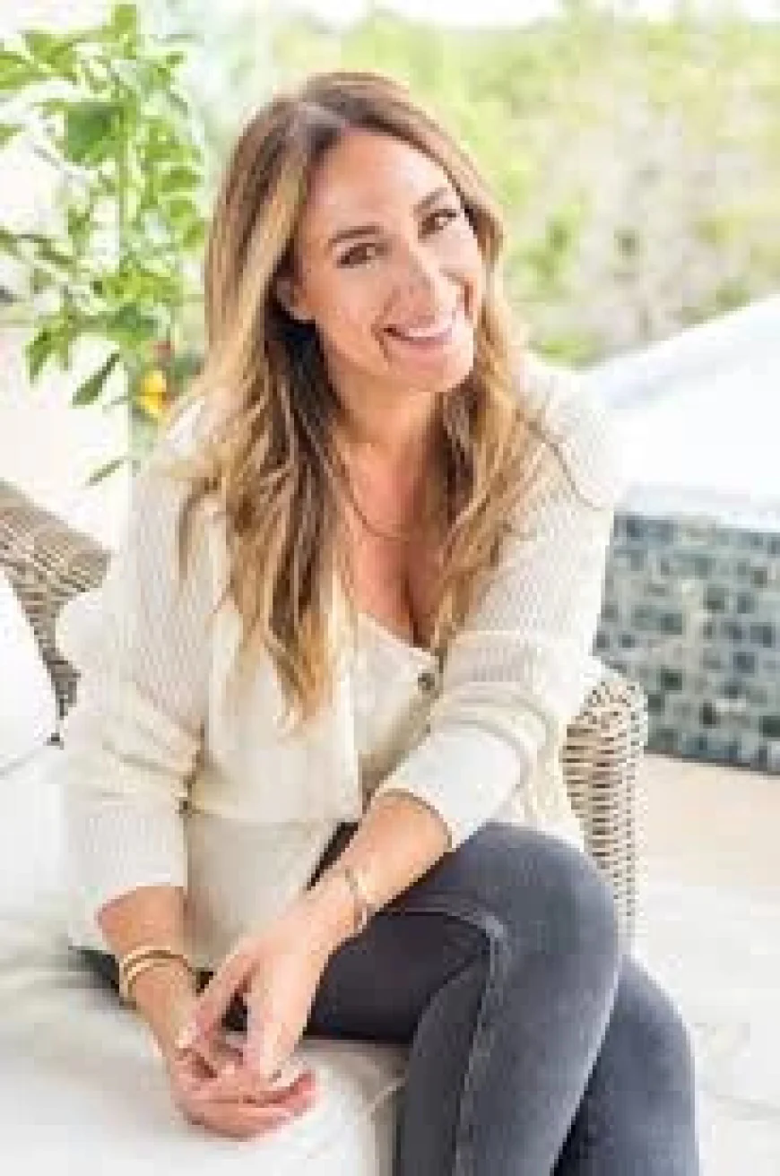 Haylie Duff Net Worth, Relationships, Age/Birthdate & Birthday Facts