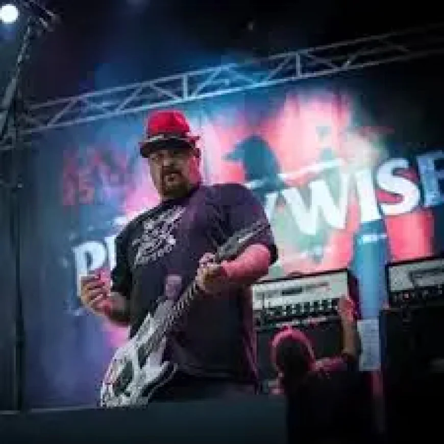 Fletcher Dragge Net Worth, Relationships, Age/Birthdate & Birthday Facts