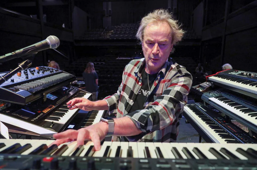 Geoff Downes Net Worth, Relationships, Age/Birthdate & Birthday Facts