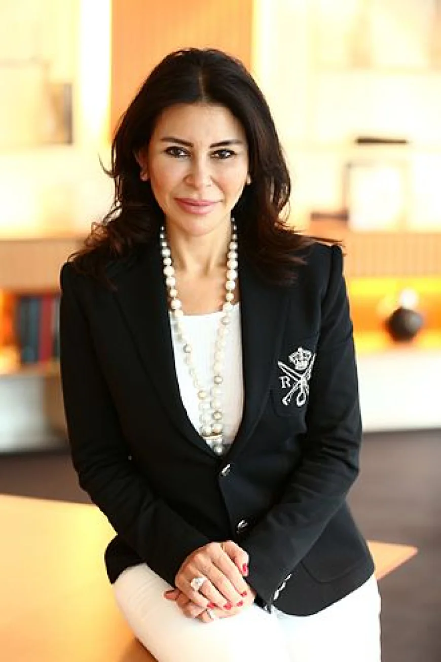 Suzan Sabancı Dincer Net Worth, Relationships, Age/Birthdate & Birthday Facts