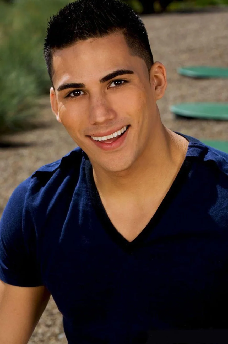 Topher Dimaggio Net Worth, Relationships, Age/Birthdate & Birthday Facts