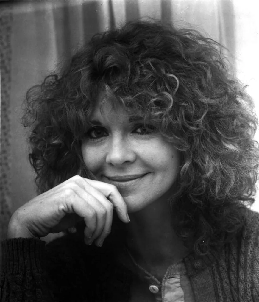Melinda Dillon Net Worth, Relationships, Age/Birthdate & Birthday Facts