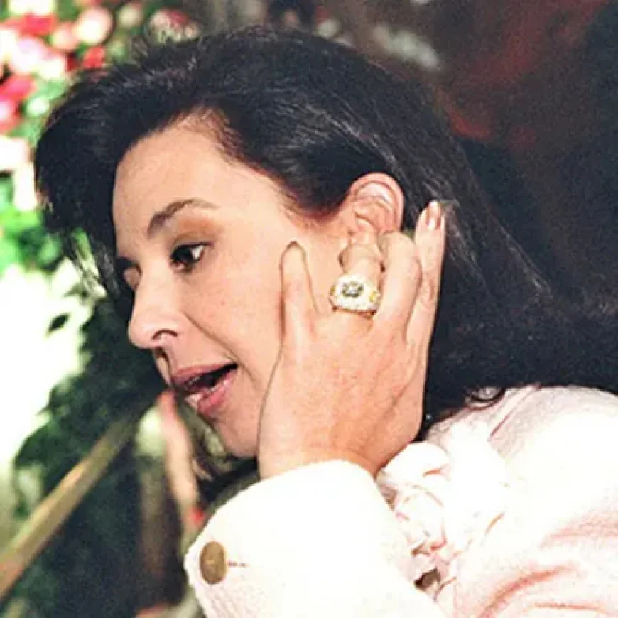 Regina de Camargo Pires Oliveira Dias Net Worth, Relationships, Age/Birthdate & Birthday Facts