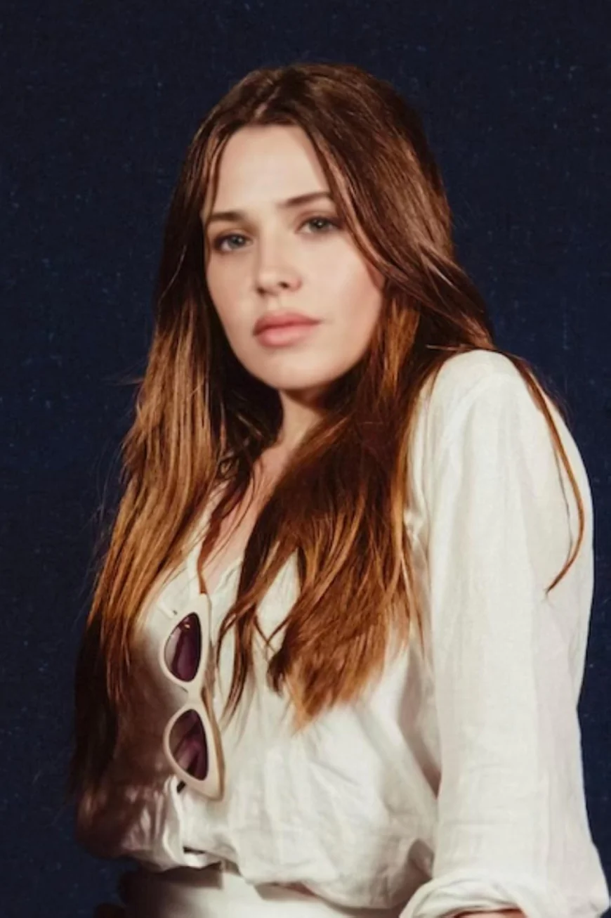 Majandra Delfino Net Worth, Relationships, Age/Birthdate & Birthday Facts