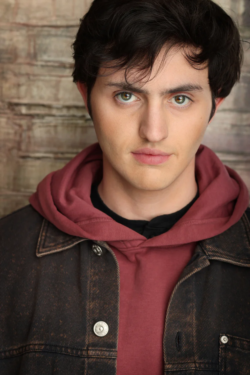 Gianni Decenzo Net Worth, Relationships, Age/Birthdate & Birthday Facts