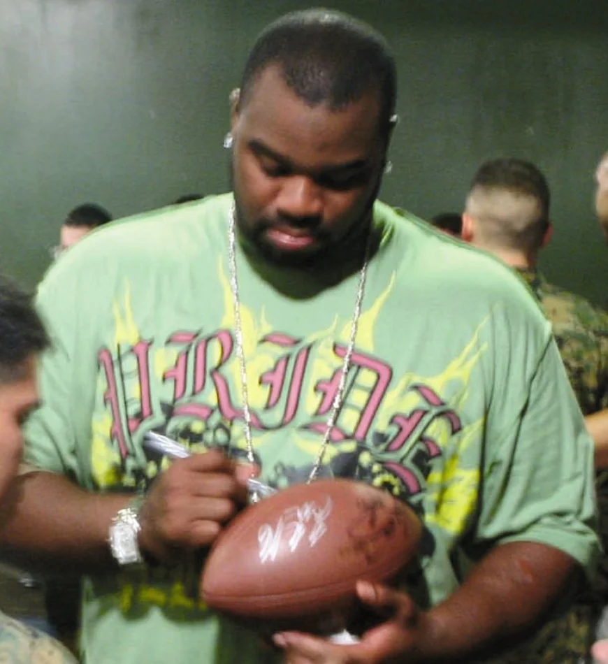 Leonard Davis Net Worth, Relationships, Age/Birthdate & Birthday Facts