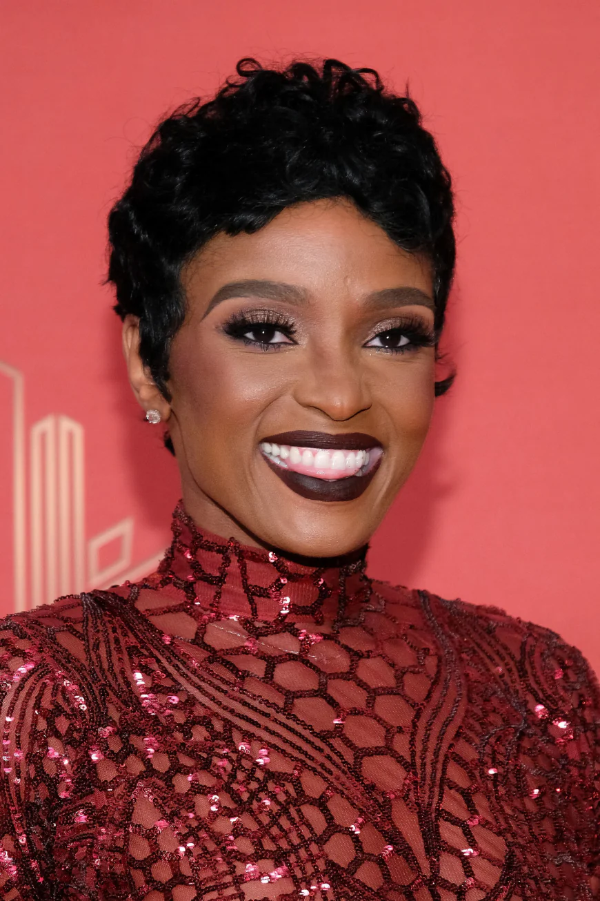 Ariane Davis Net Worth, Relationships, Age/Birthdate & Birthday Facts