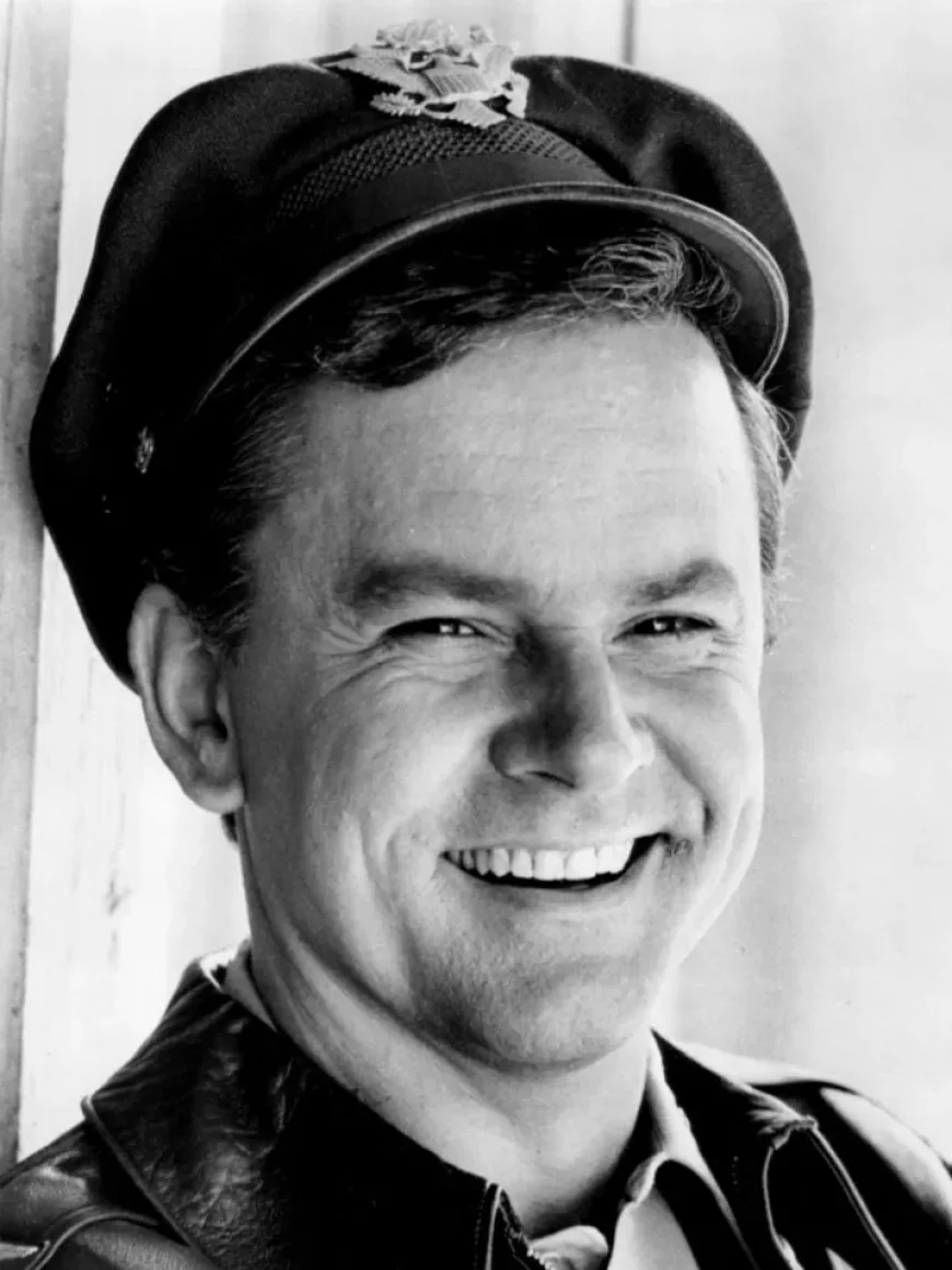 Bob Crane Net Worth, Relationships, Age/Birthdate & Birthday Facts