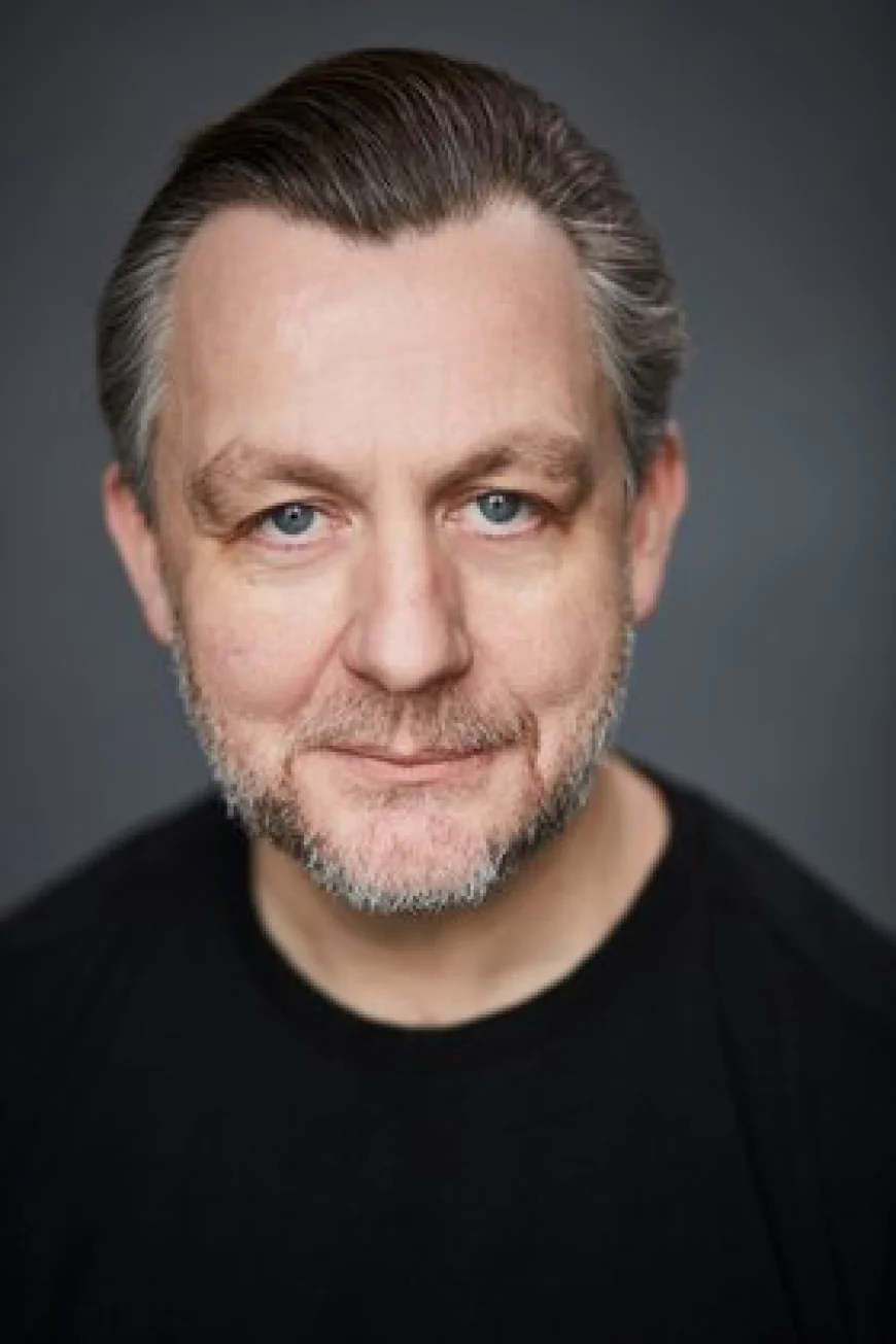 Alan Cox Net Worth, Relationships, Age/Birthdate & Birthday Facts