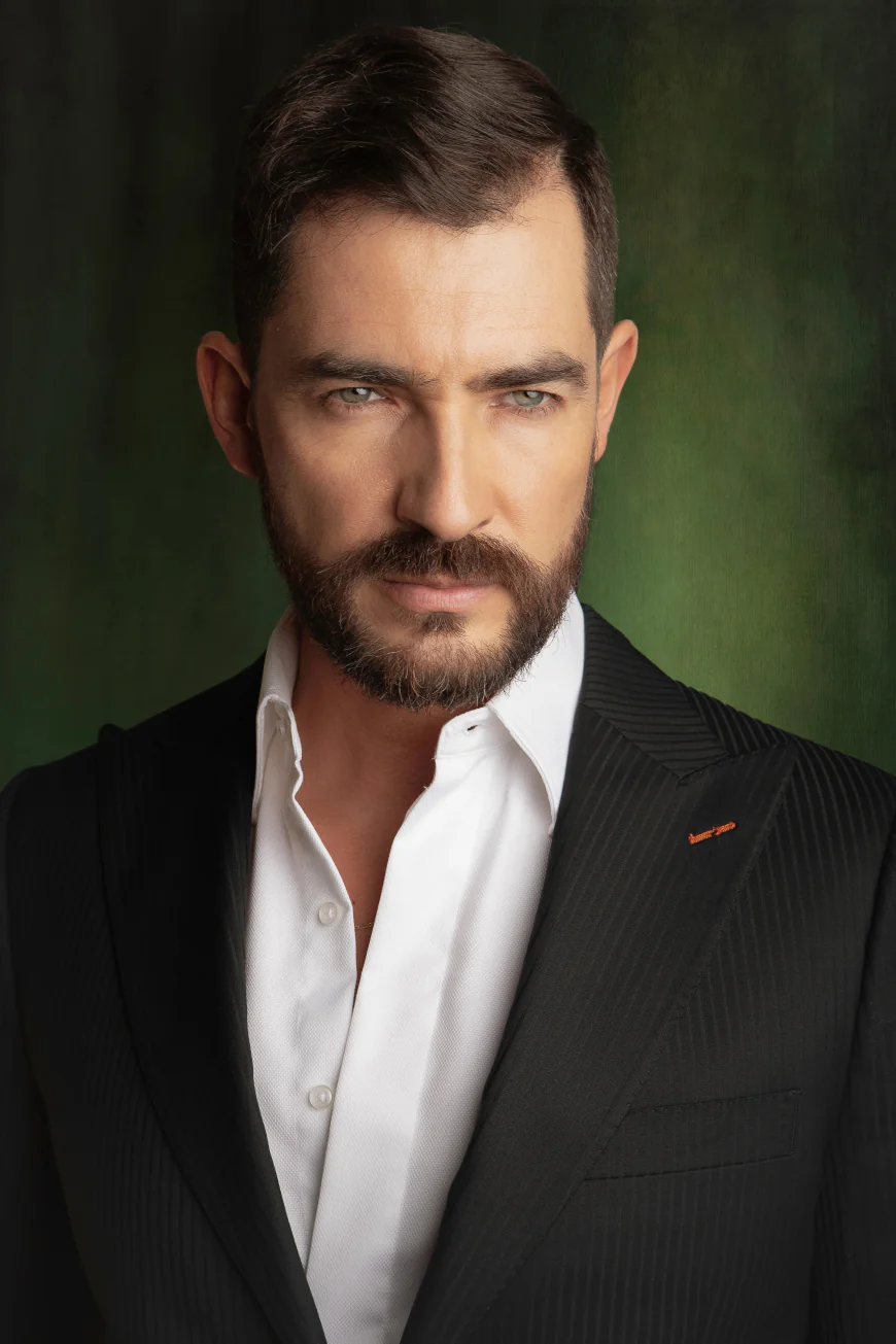 Manuel Balbi Net Worth, Relationships, Age/Birthdate & Birthday Facts