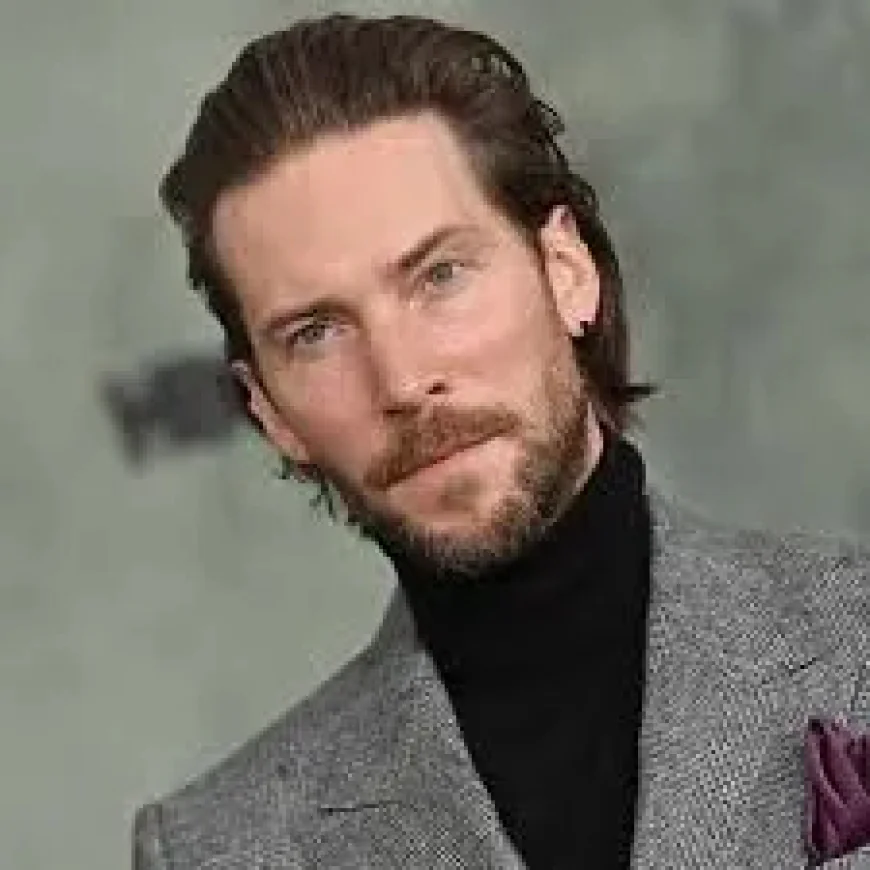 Troy Baker Net Worth, Relationships, Age/Birthdate & Birthday Facts