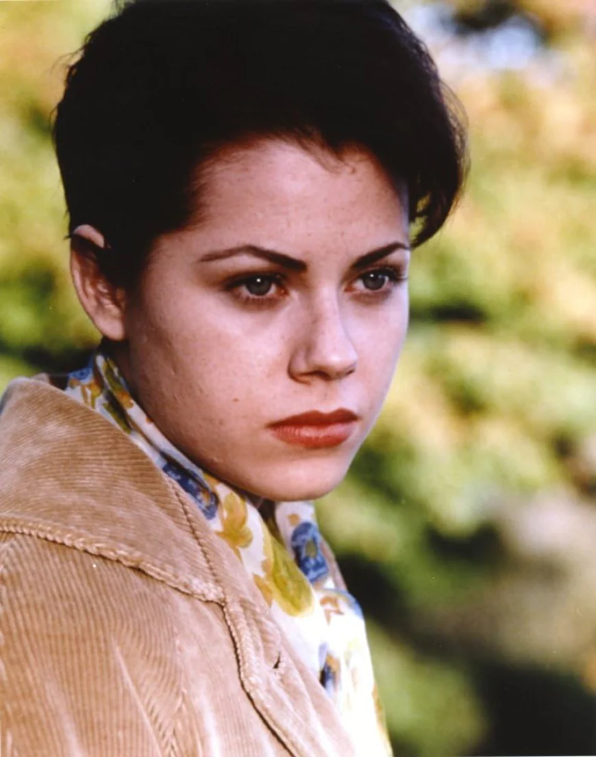 Fairuza Balk Net Worth, Relationships, Age/Birthdate & Birthday Facts