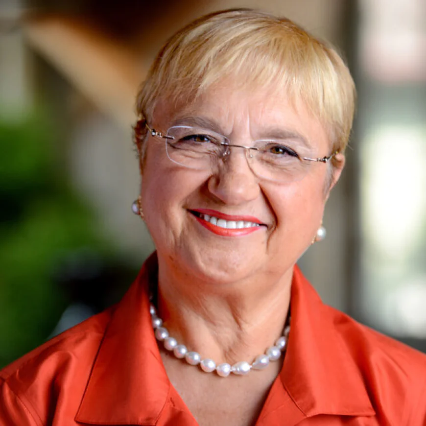 Lidia Bastianich Net Worth, Relationships, Age/Birthdate & Birthday Facts